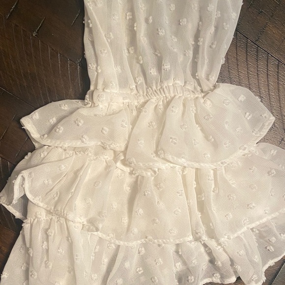 White Swiss-Dot Blouse with Ruffled Bell Sleeve, size S, 1.State brand - Picture 7 of 8